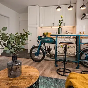 Stylish Oasis With Ac And Parking Budapeszt