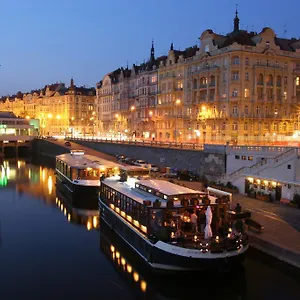 Boat Matylda Praha