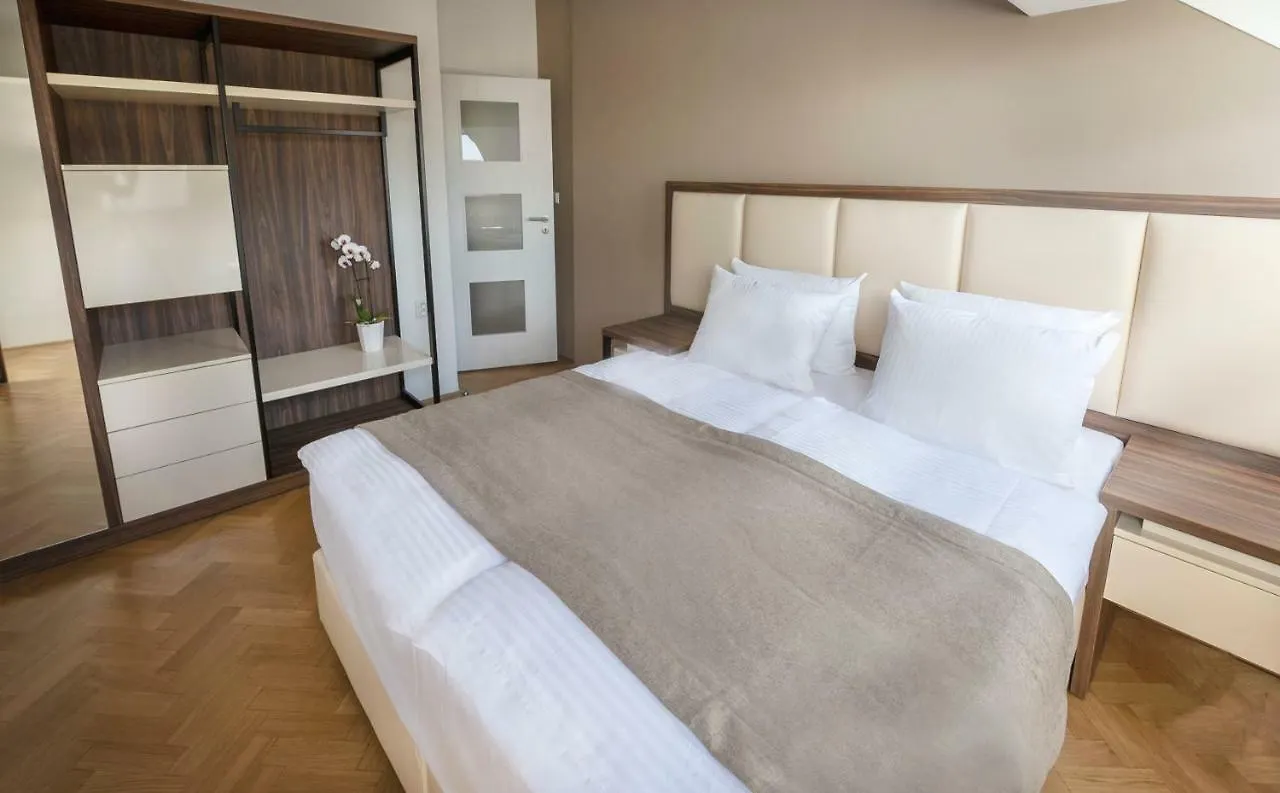 Letna Garden Suites Prague Apartment