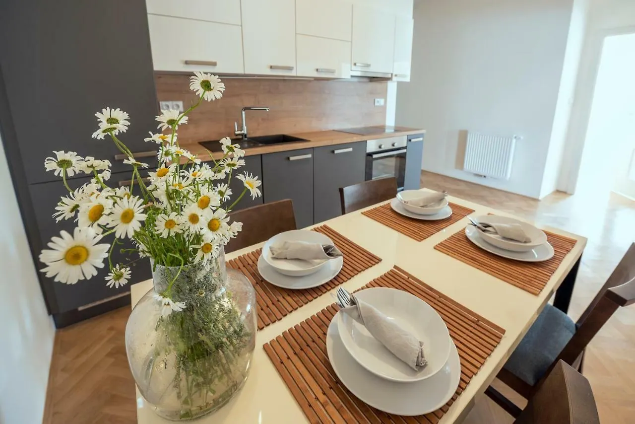 Letna Garden Suites Прага 0*,  Чехия